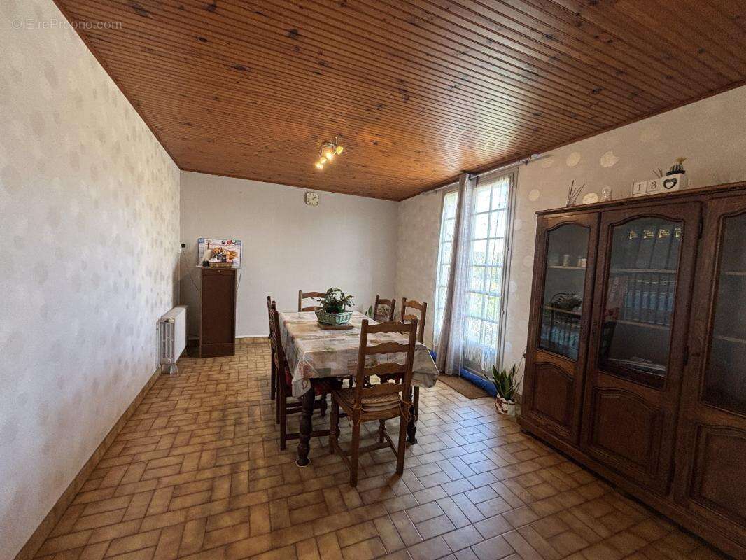 Maison à VILLEFAGNAN