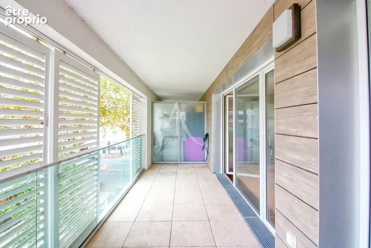Appartement dans un immeuble récent de standing - photo 6
