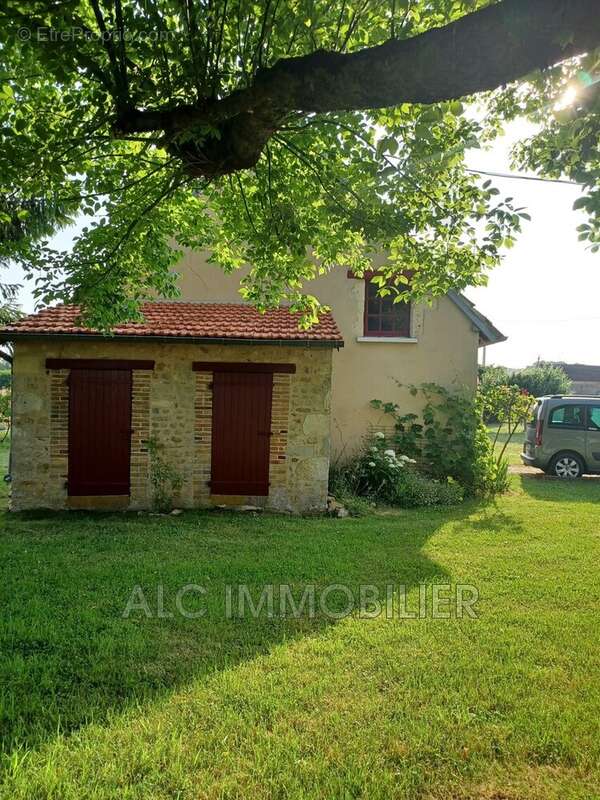 Maison à LE MELE-SUR-SARTHE