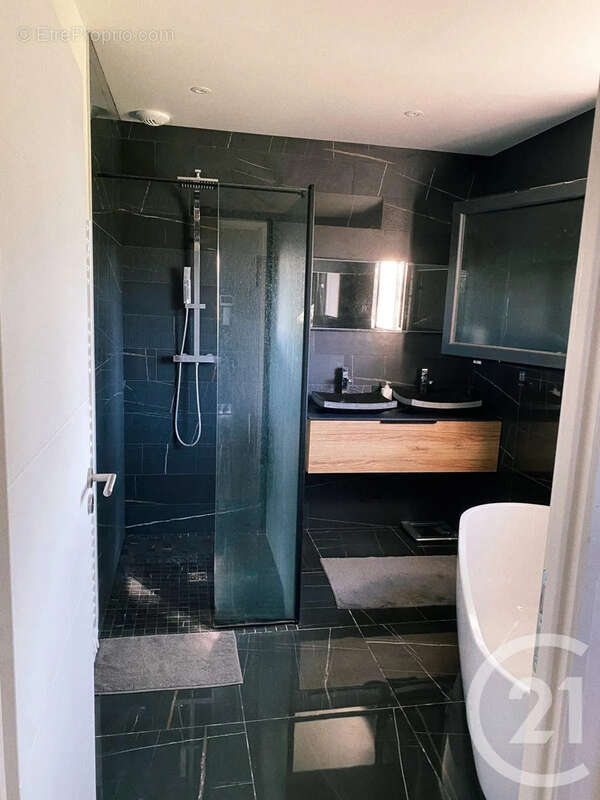 Maison 167 m² à Gaillac  - photo 10