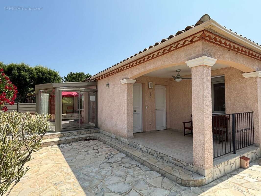 Maison 75 m² à Roquebrune-Sur-Argens  - photo 50