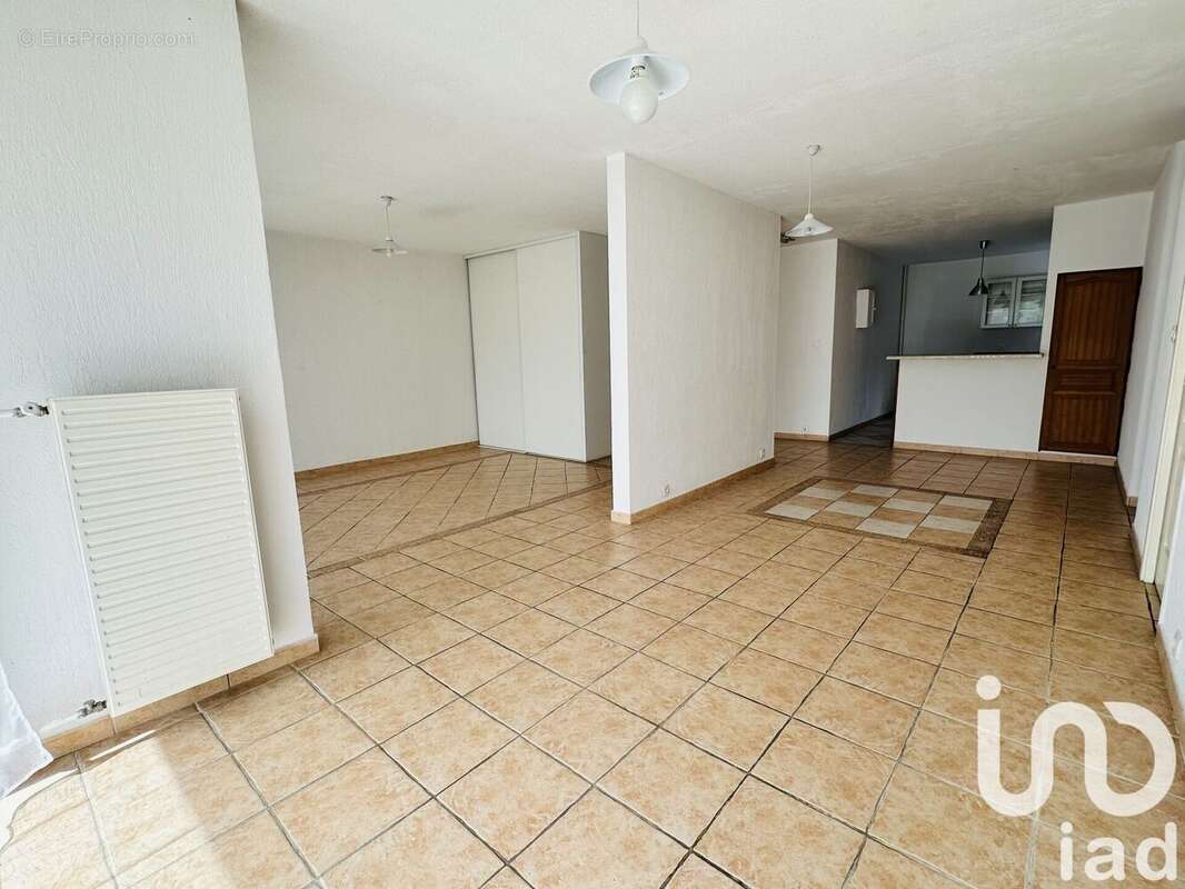 Photo 3 - Appartement à VITROLLES