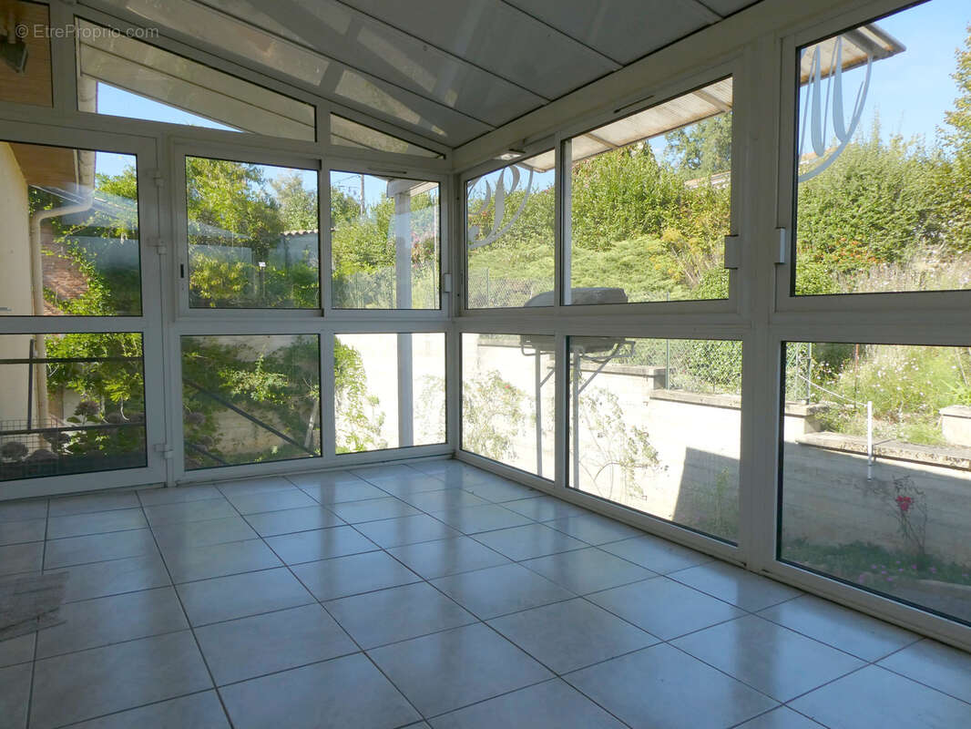 Maison à CHAMBOST-LONGESSAIGNE