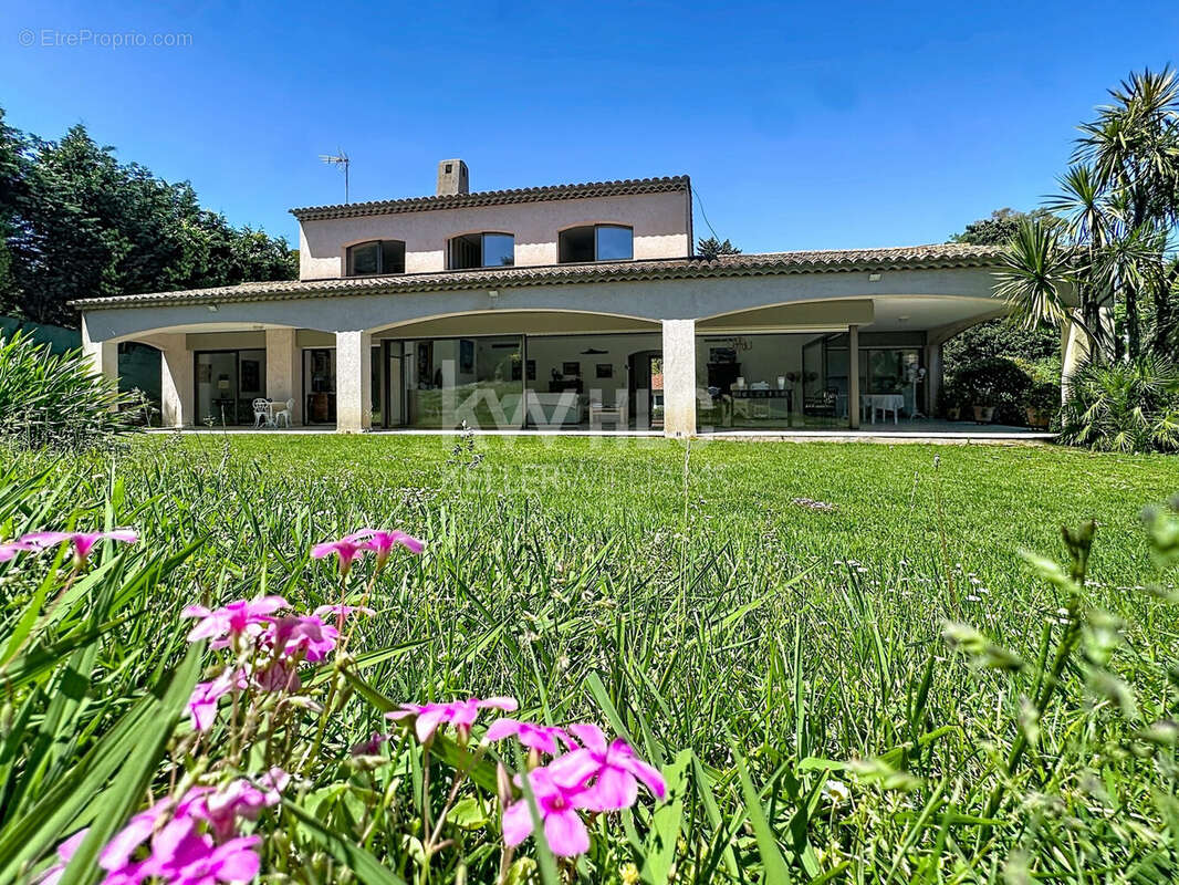 Maison à ANTIBES