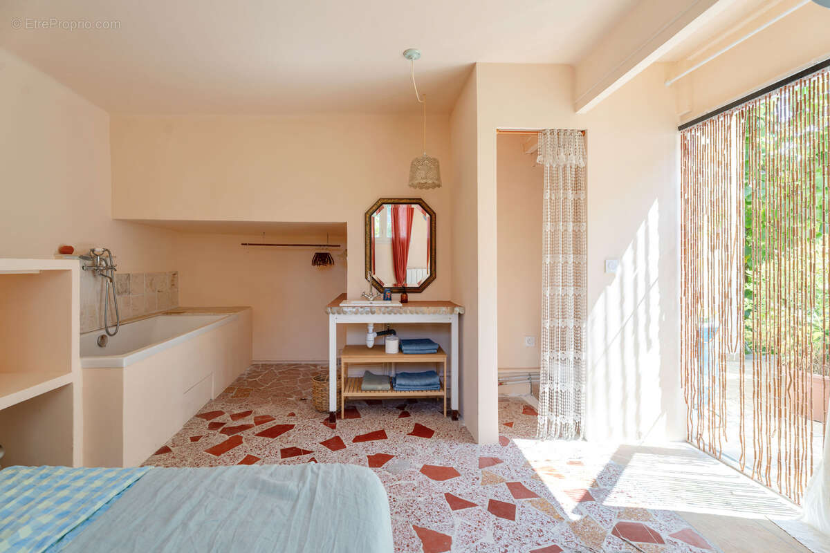 Appartement à HYERES