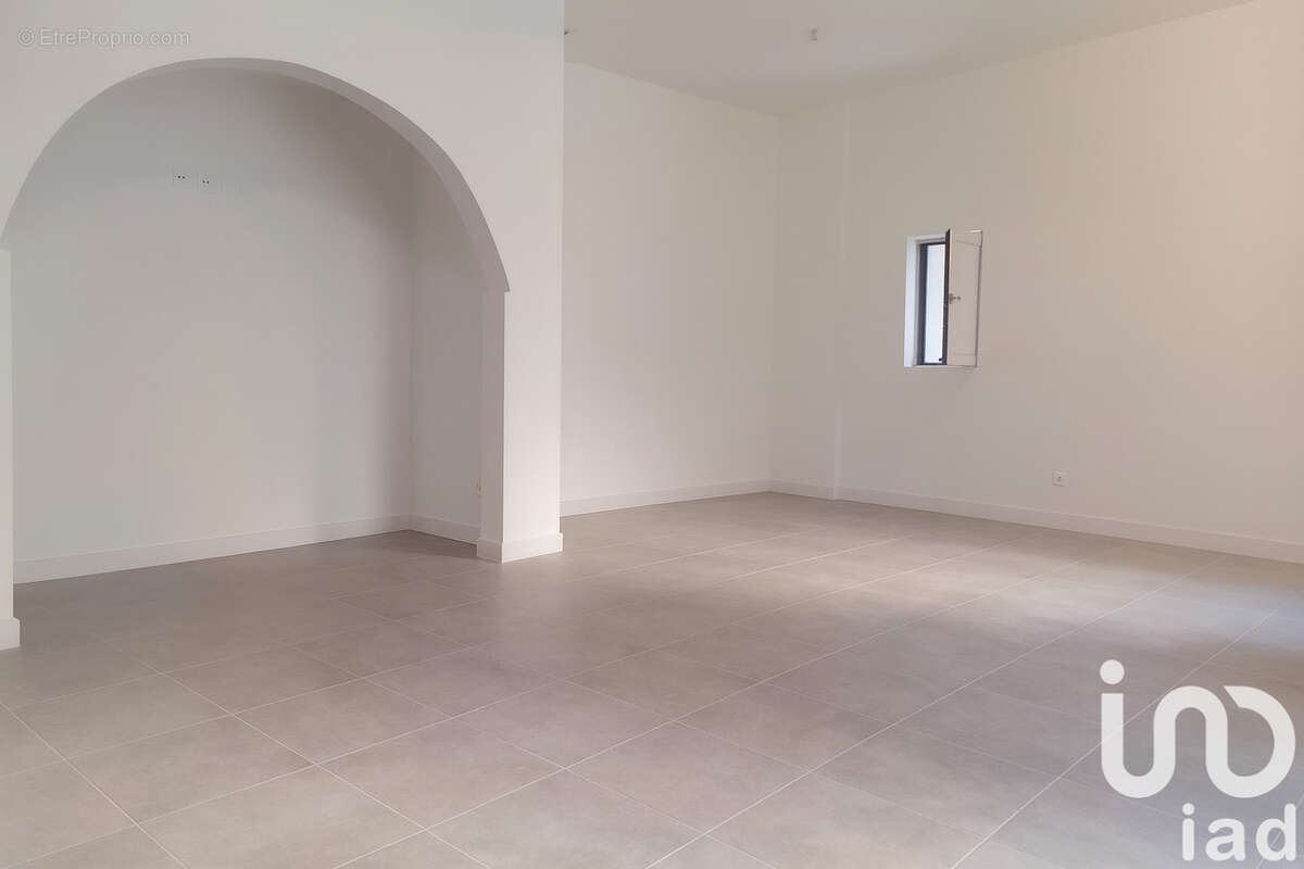 Photo 3 - Maison à SAINT-GILLES