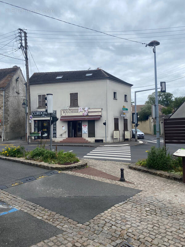 Appartement à LE CHATELET-EN-BRIE
