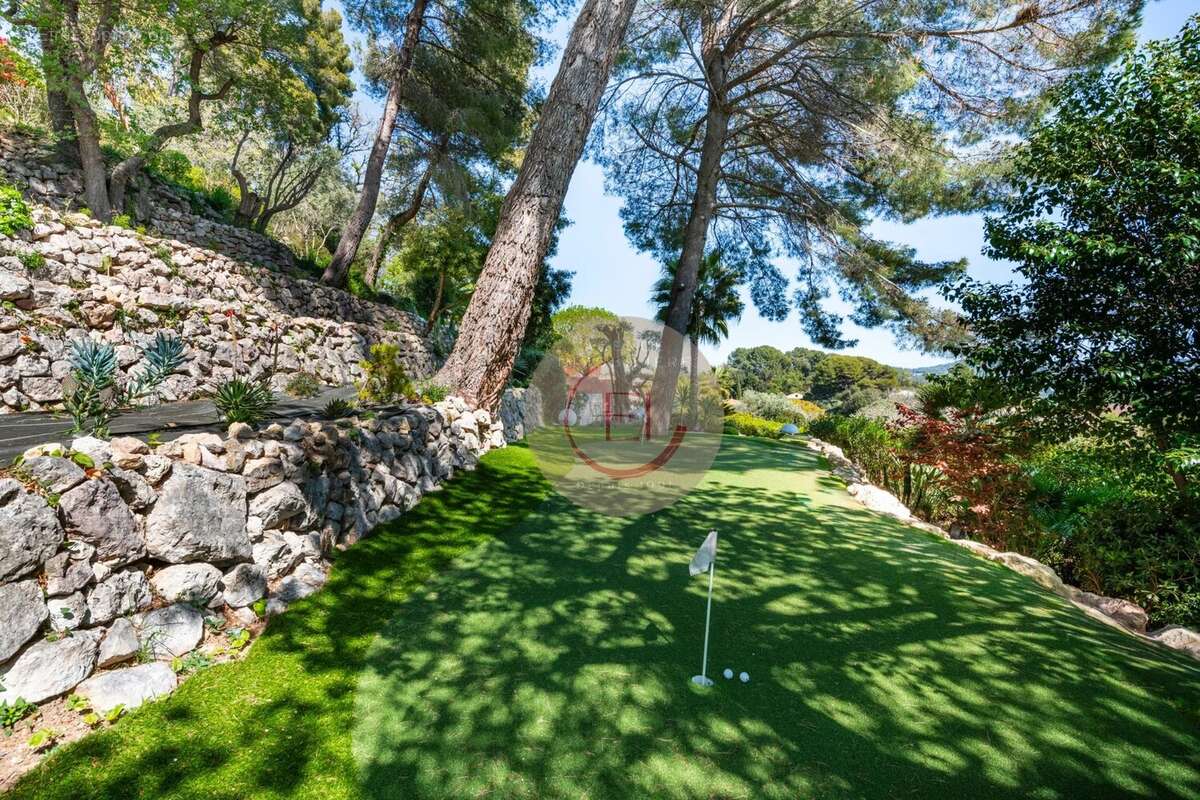 Maison à MOUGINS