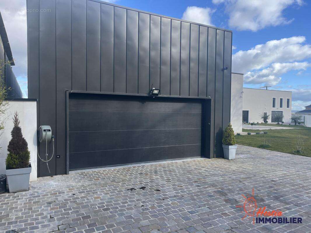 Maison à JOUY-LES-REIMS