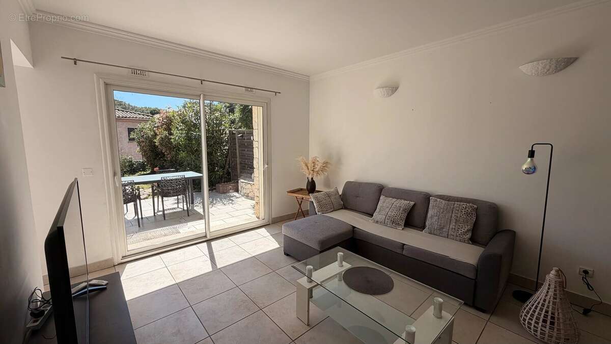Appartement à PORTO-VECCHIO