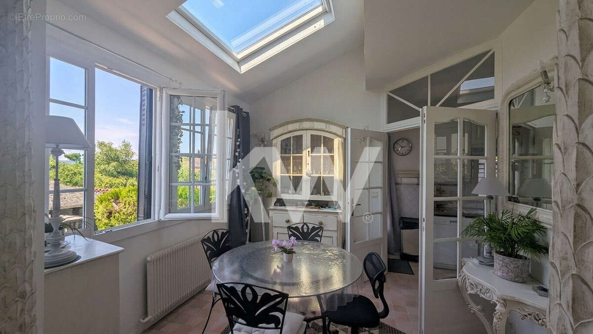 Maison 179 m² à Montmorency  - photo 9