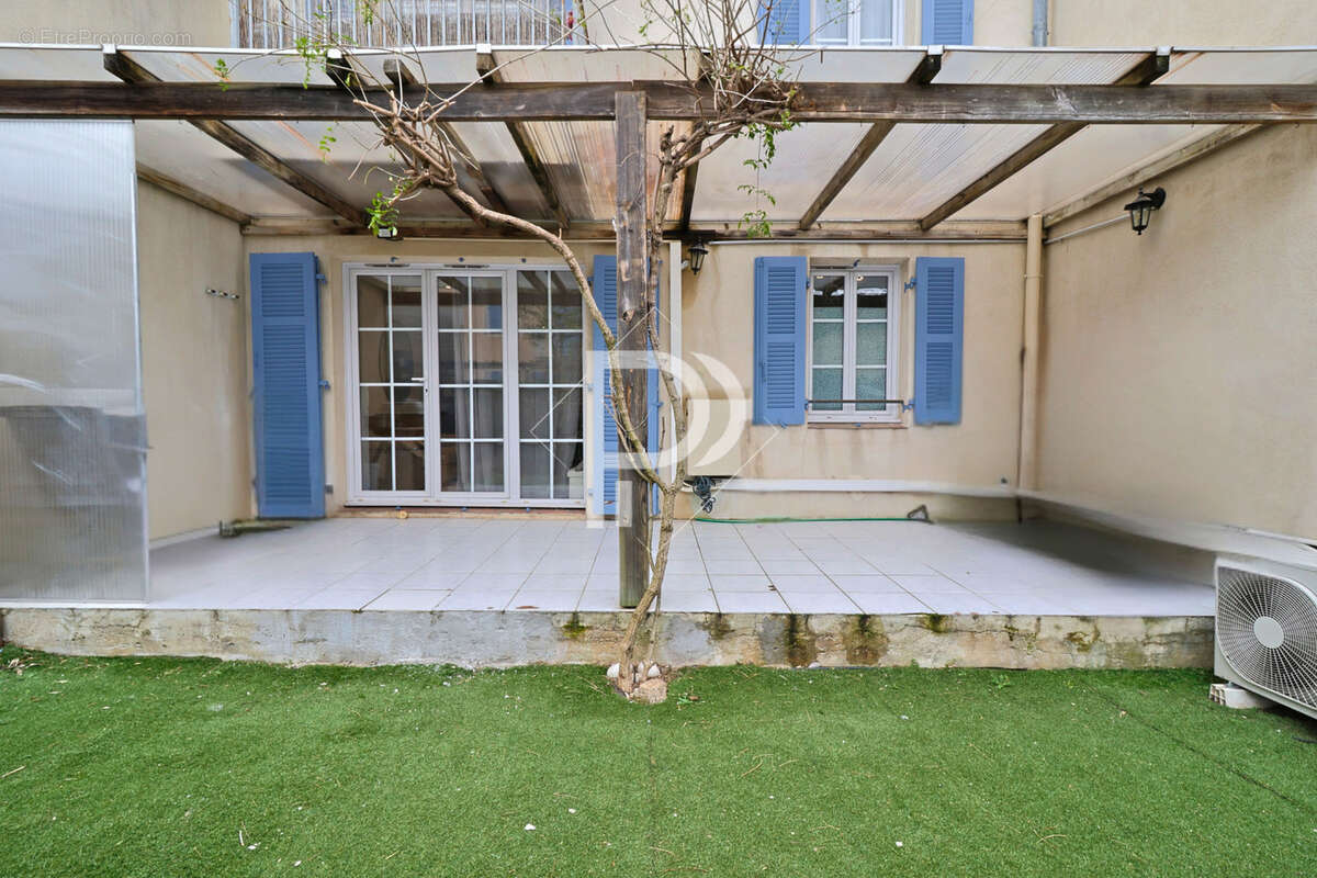 Appartement à PLAN-DE-LA-TOUR