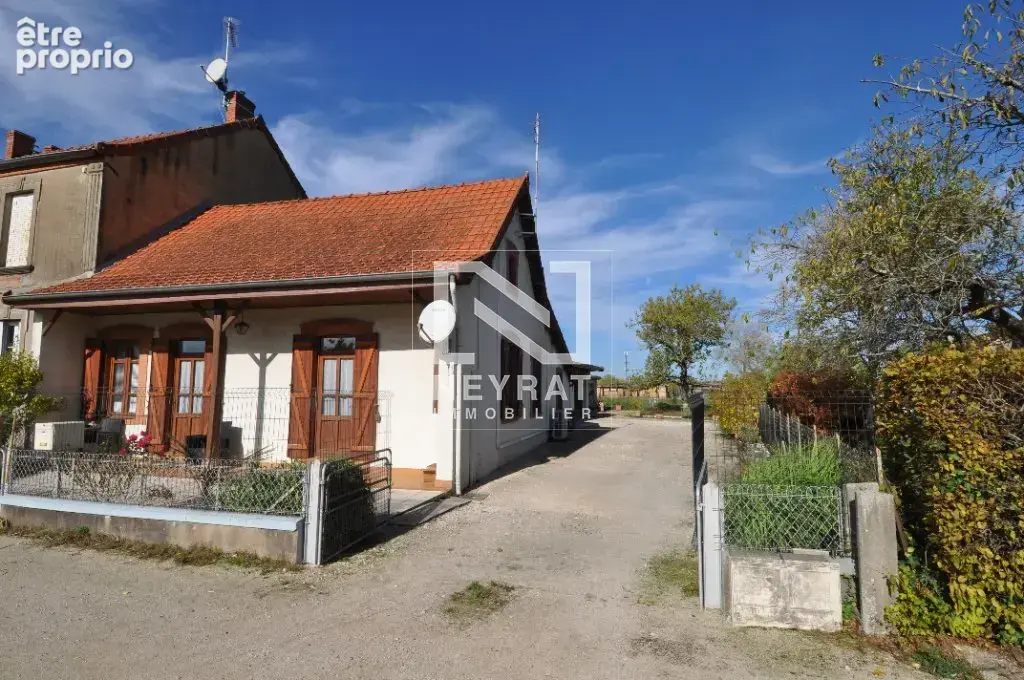 Maison de village avec terrain - photo 2