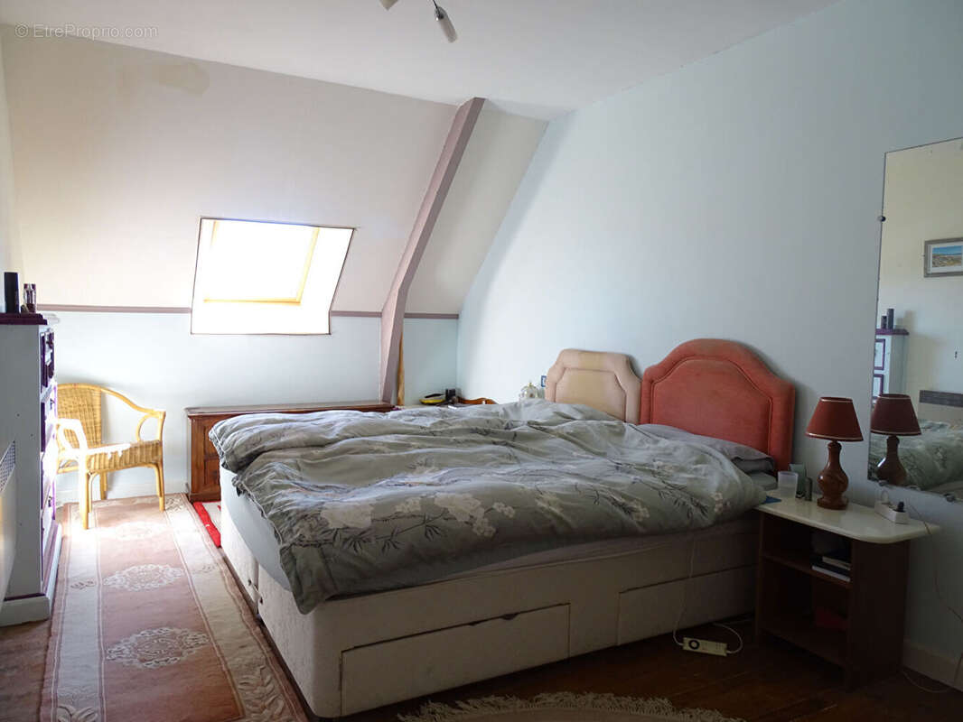 Maison à PLUSSULIEN