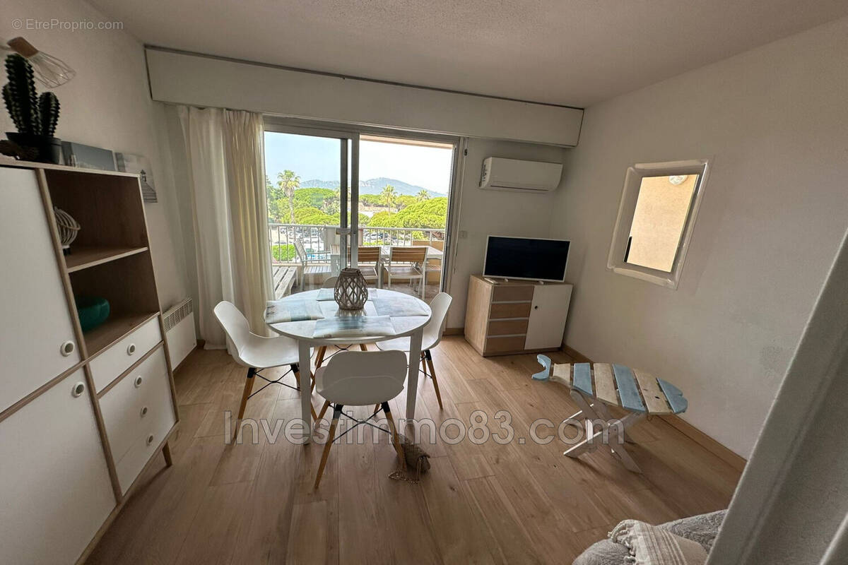 Appartement à HYERES