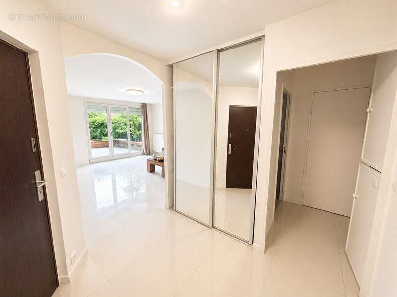 Appartement à vendre 2 pièces de 58 m² sur CRETEIL (94), métro et commerces à proximité - photo 6