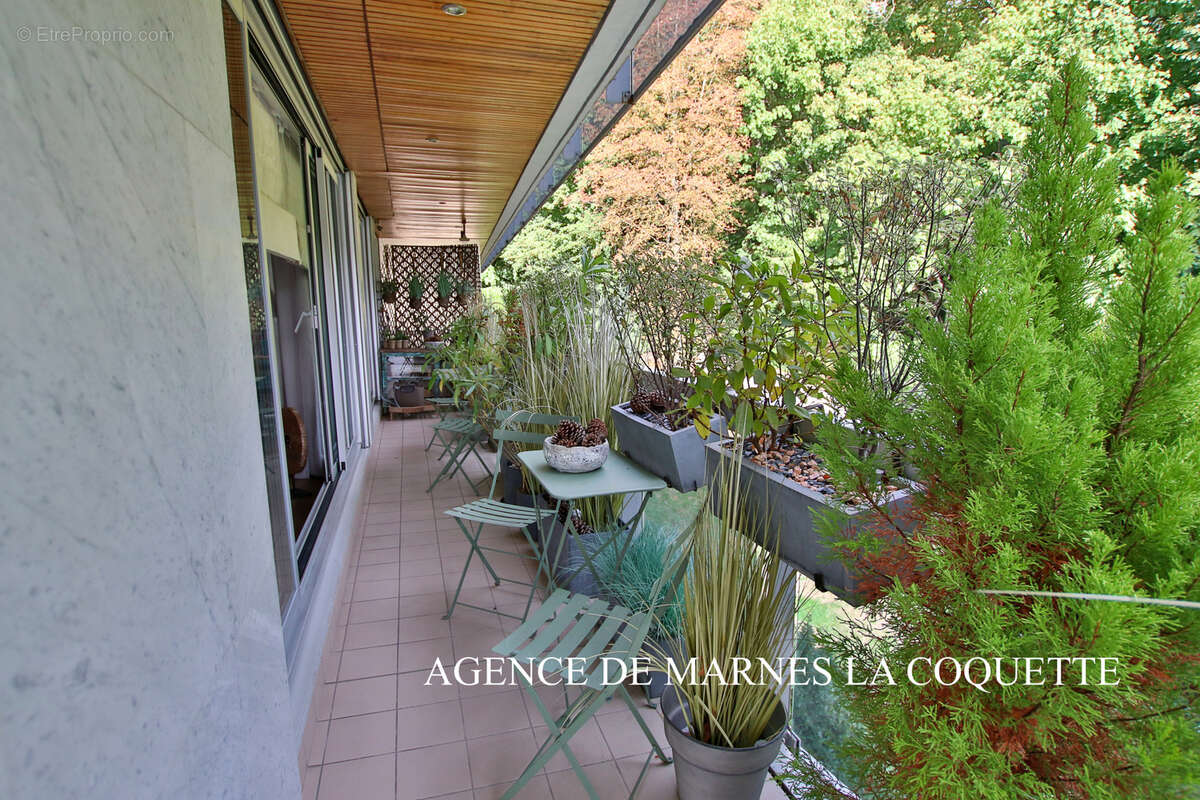 Appartement à VILLE-D&#039;AVRAY