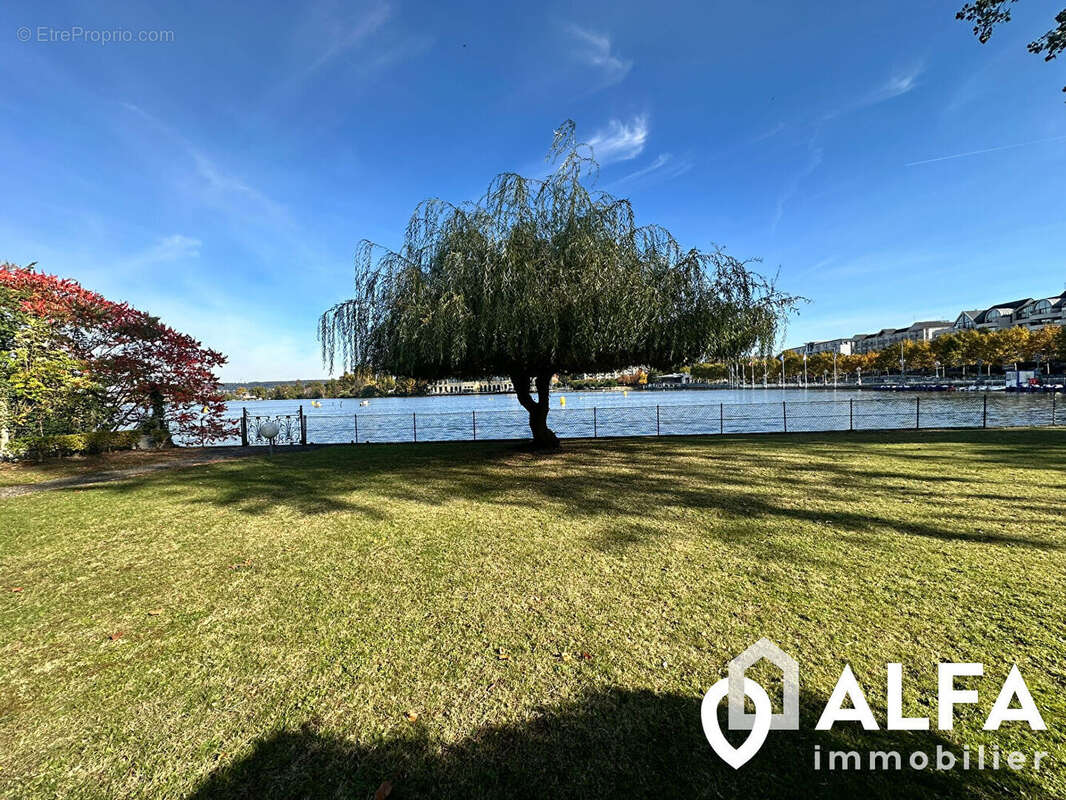 Appartement à ENGHIEN-LES-BAINS