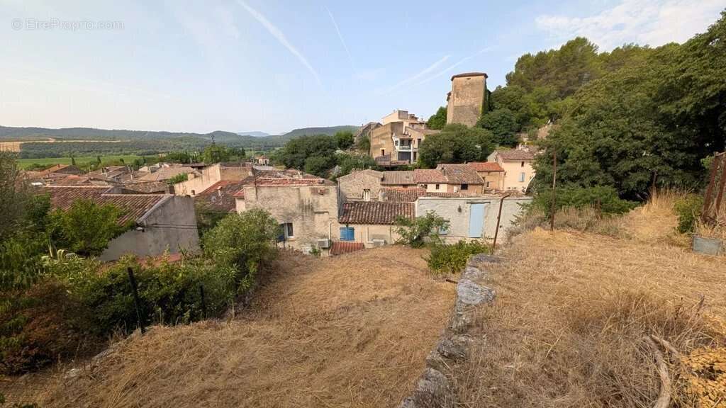 MONTFORT SUR ARGENS Double maison de village à rénover avec jardin non attenant - photo 15