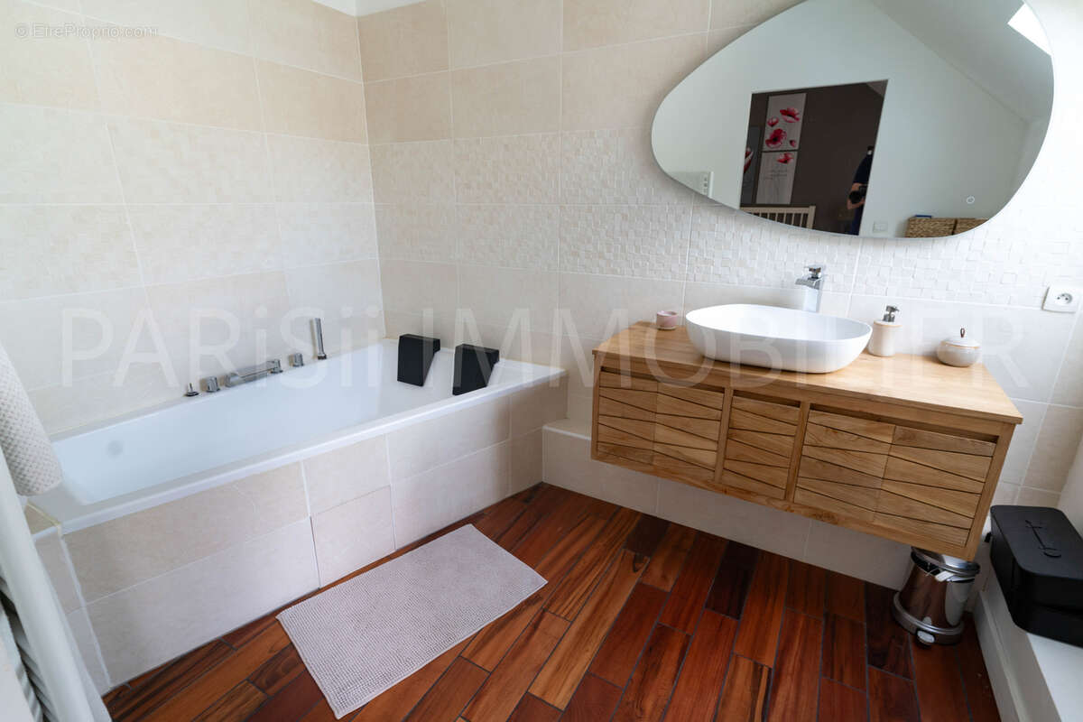 Maison à CORMEILLES-EN-PARISIS