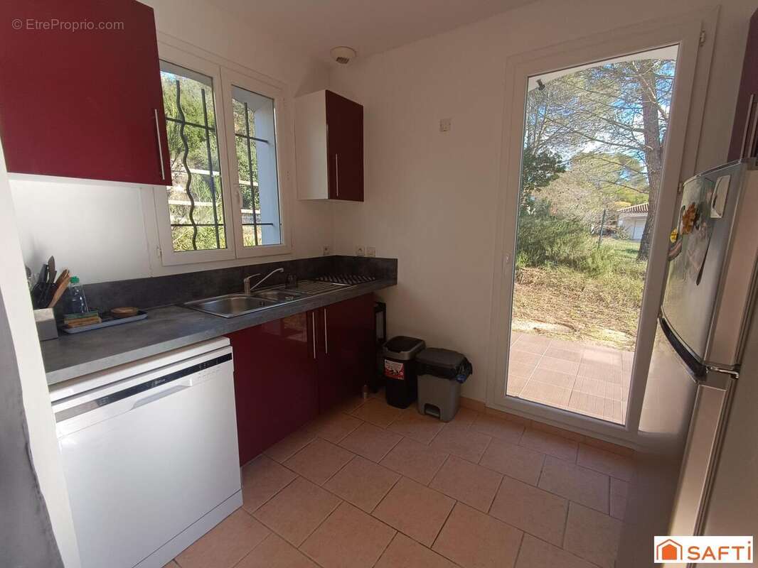 Photo 9 - Maison à CAMPS-LA-SOURCE