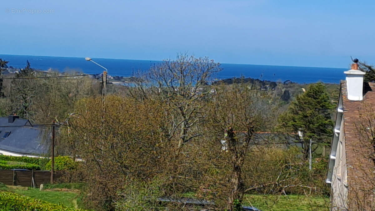 Maison à PLEUMEUR-BODOU