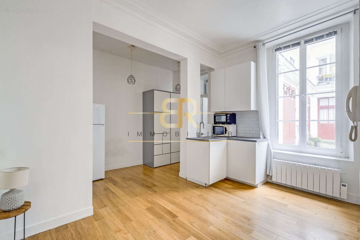Appartement à PARIS-9E