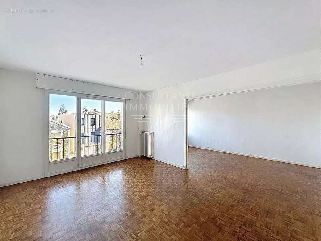 Appartement à CHATENAY-MALABRY