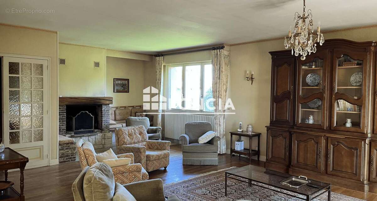 Maison à CHALANDRY
