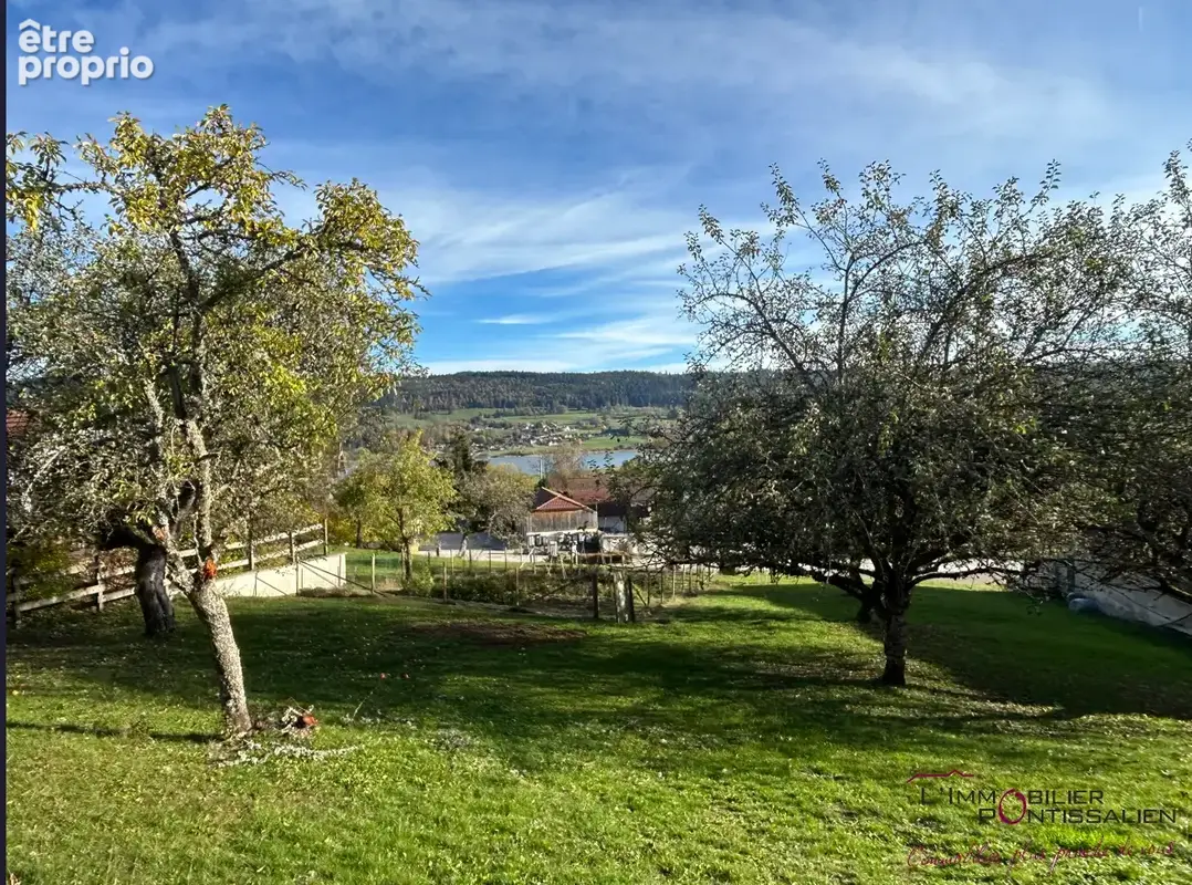 Les grangettes - un cadre d'exception avec vue sur le lac saint-point. - photo 5