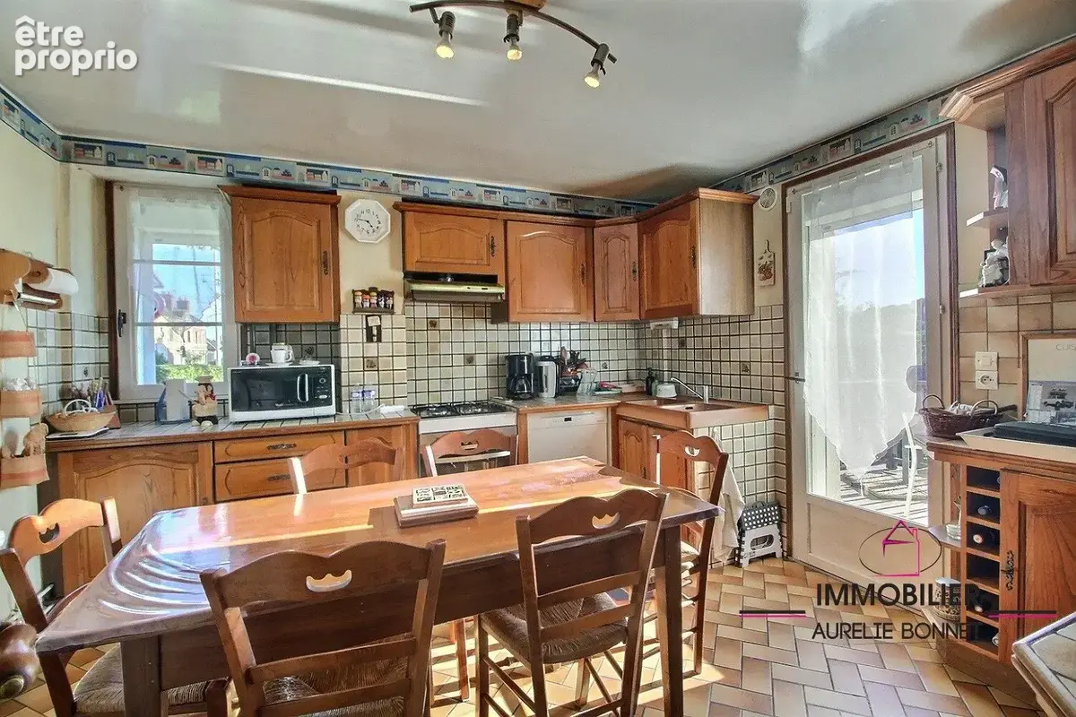 Maison 6 pièces 110 m² à vendre à Lisieux (14100) - photo 2