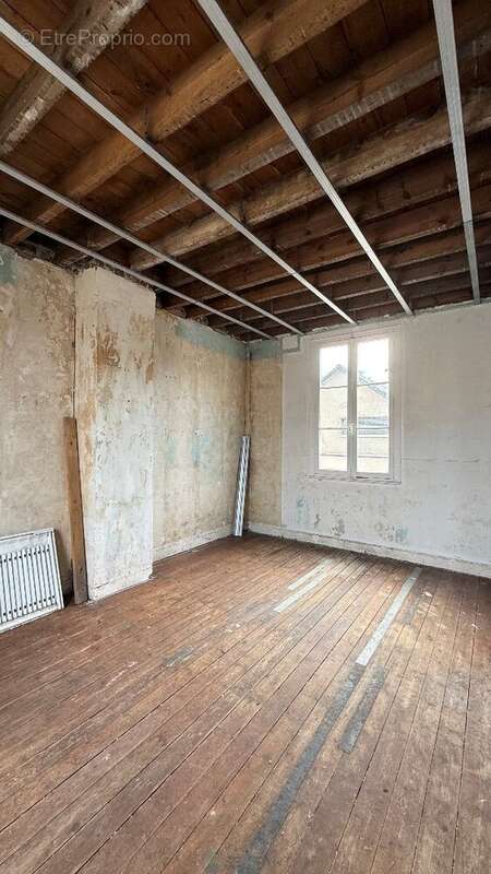 FORT POTENTIEL  Maison en pierre à rénover  110 m²  Terrain 200 m²  Grand-Couronne - photo 5