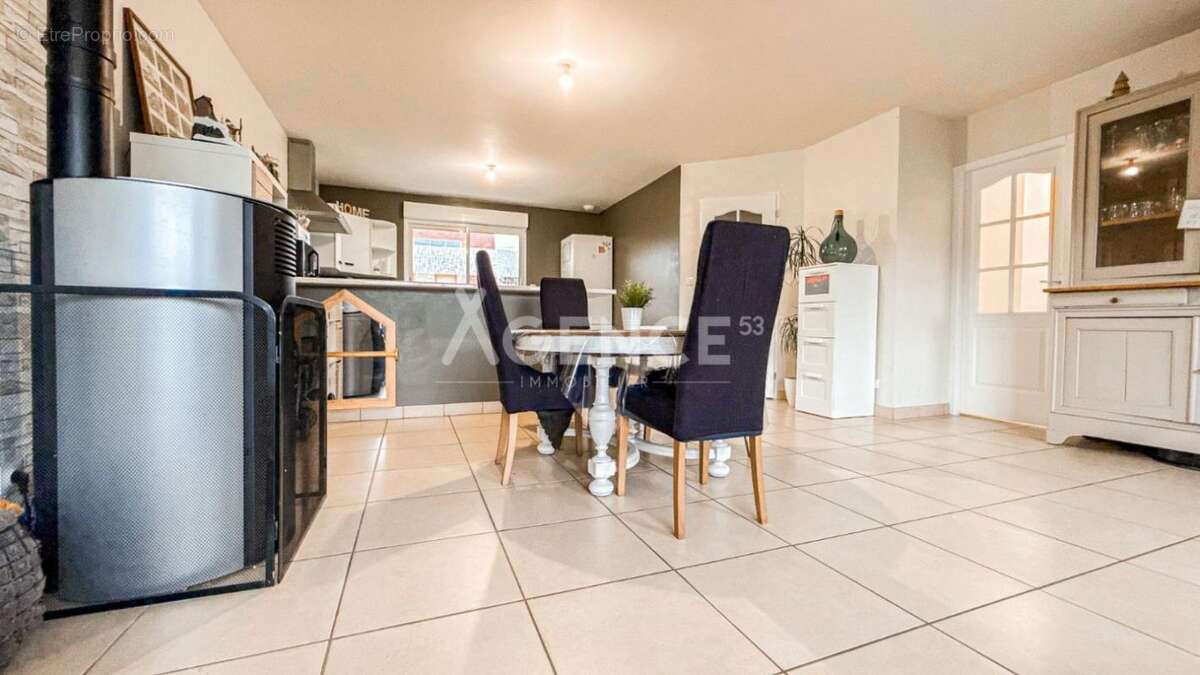 Maison à ROQUETOIRE