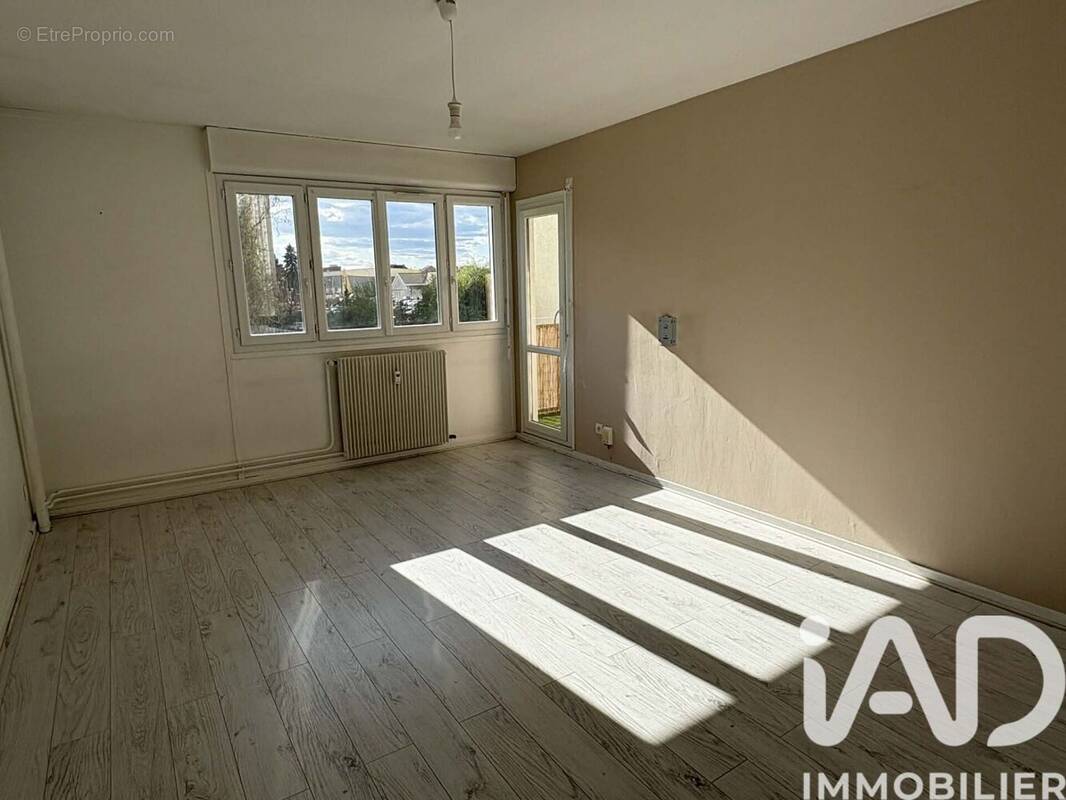 Photo 1 - Appartement à CHALON-SUR-SAONE