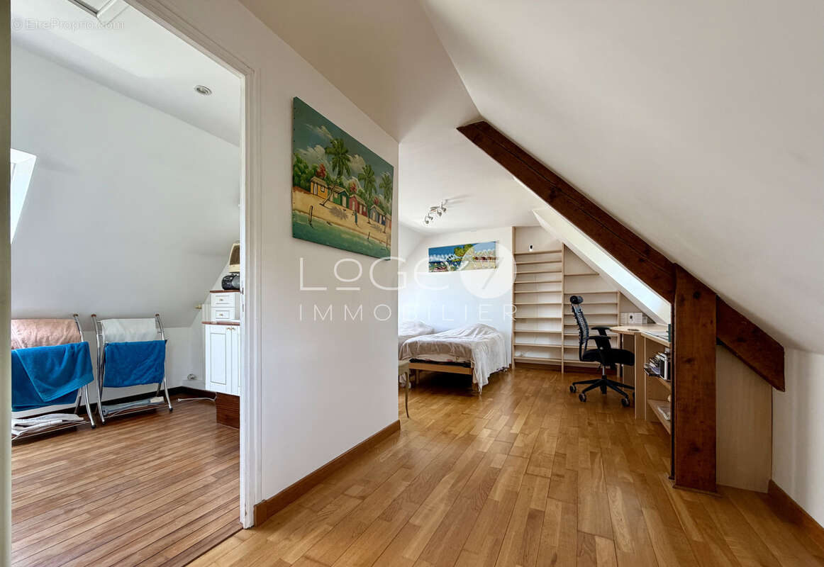 Maison avec beau terrain aux portes de Clohars - photo 9