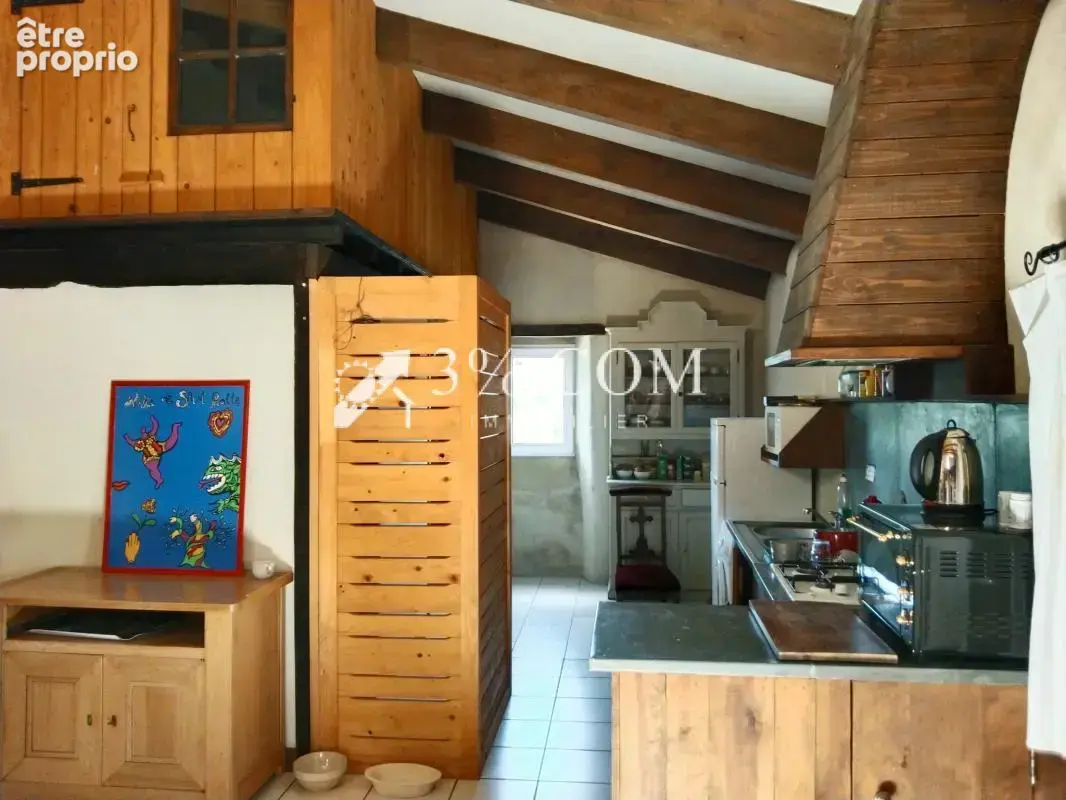 Mas de caractère en pierre de pays de 266m2 - idéal gîte - photo 13