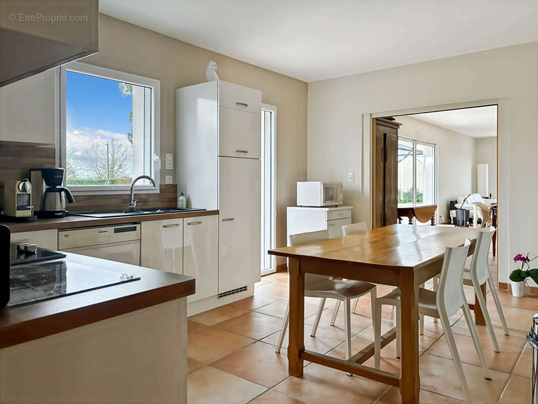 Maison à SENS-DE-BRETAGNE