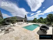 Maison à LIMAS