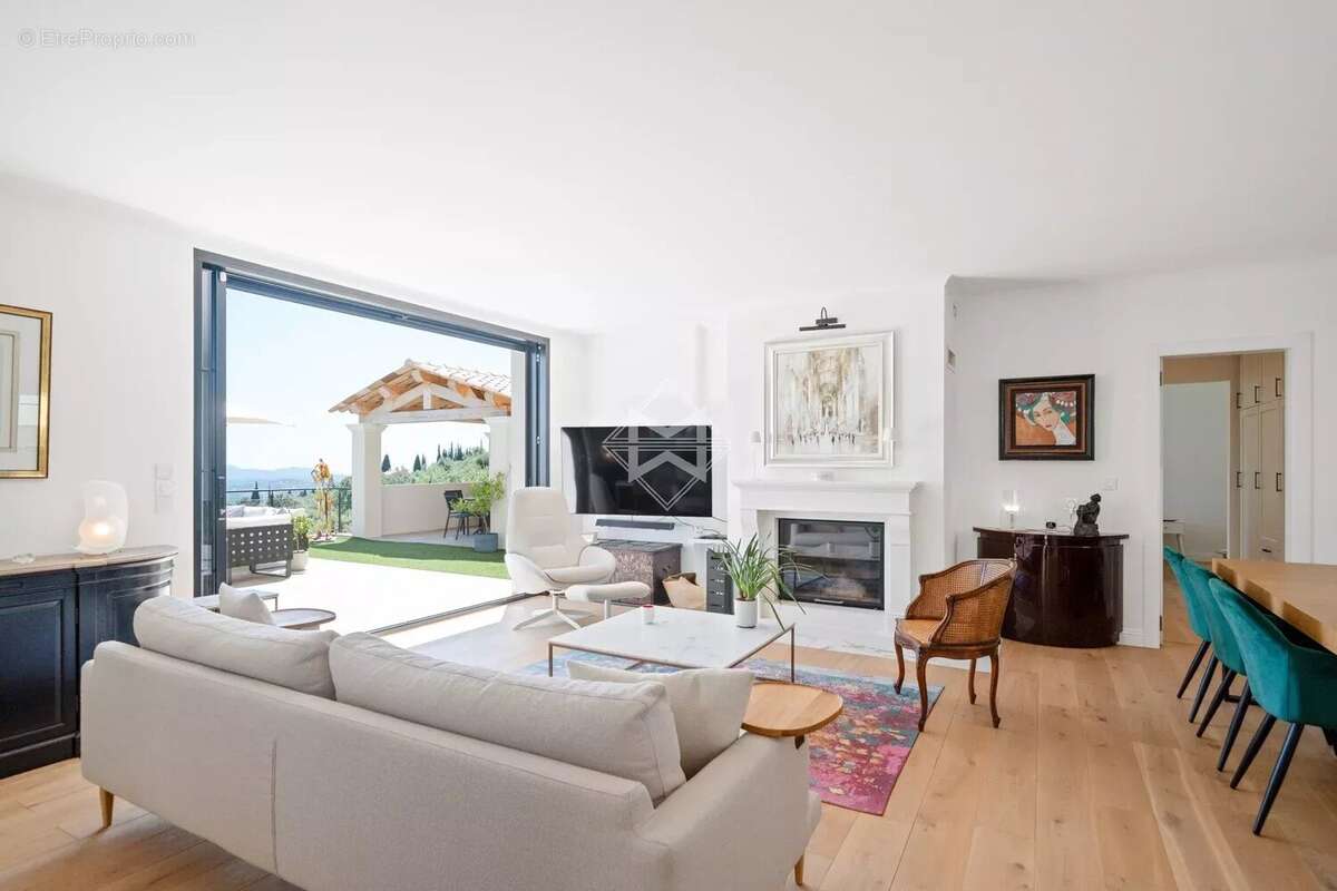 Maison à SPERACEDES