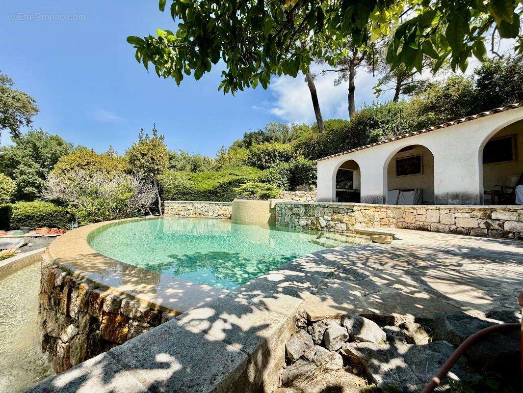 Hauteurs St Paul de Vence - Maison individuelle 141 m² - Piscine - Pool House - Vue Cap d'Antibes - photo 8