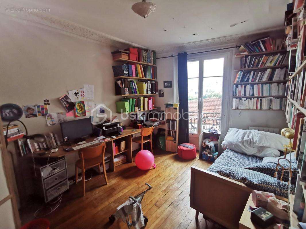 Appartement à PARIS-12E