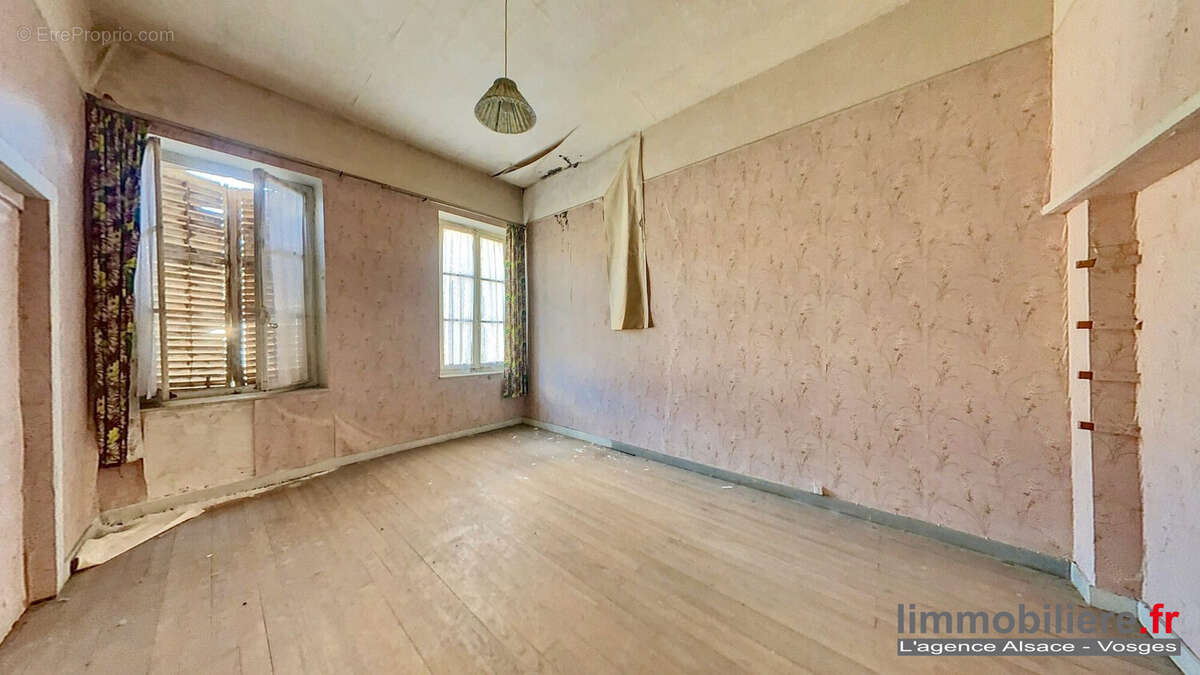 Maison à PROVENCHERES-SUR-FAVE