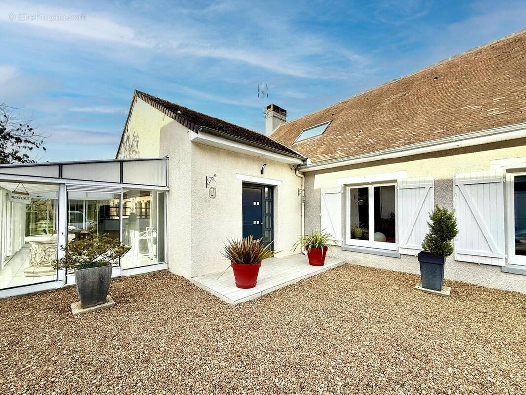 Photo 1 - Maison à CHANGE