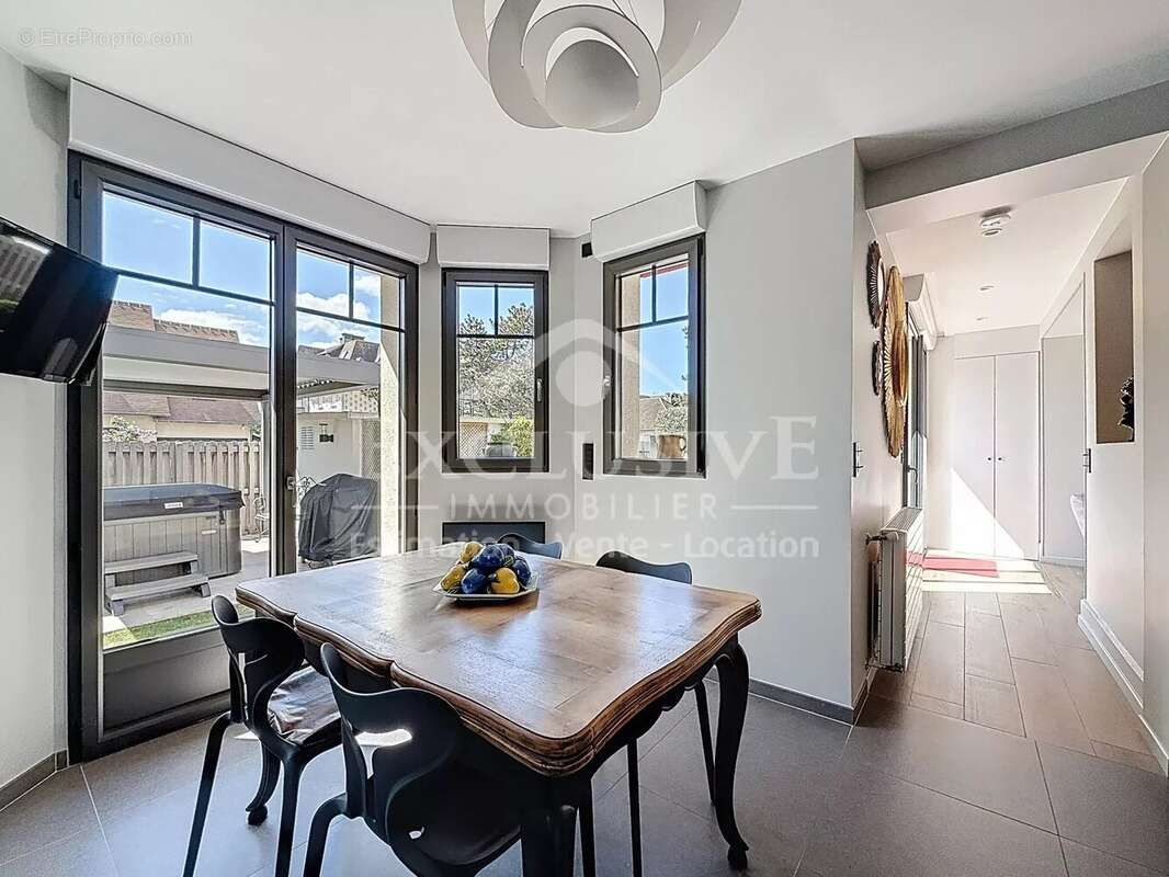 Maison à TOURGEVILLE