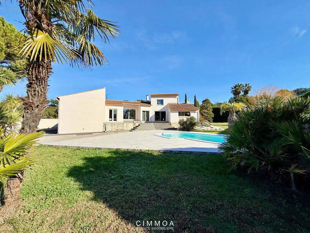 Maison à BALARUC-LE-VIEUX