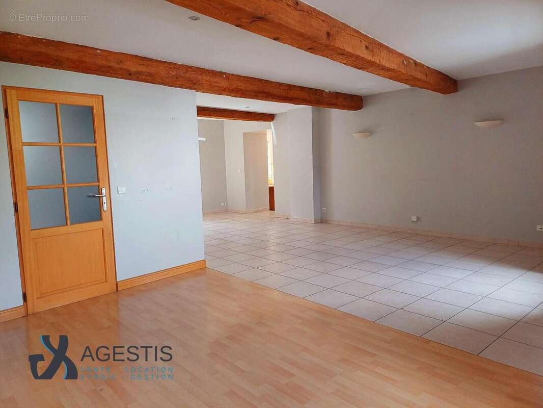   - Maison à DOURGNE