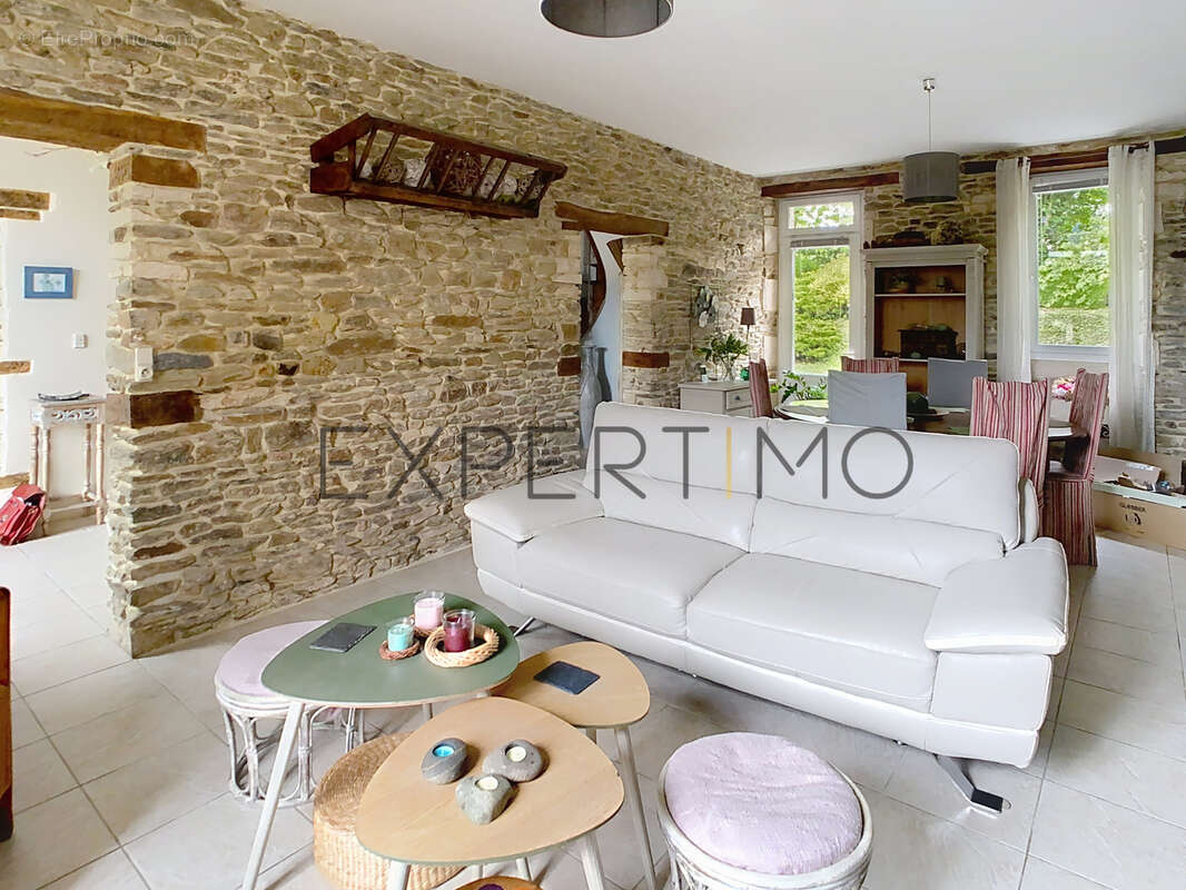 Maison à VILLERS-BOCAGE