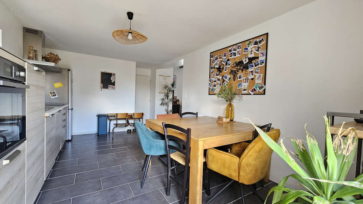 Maison à LES HERBIERS