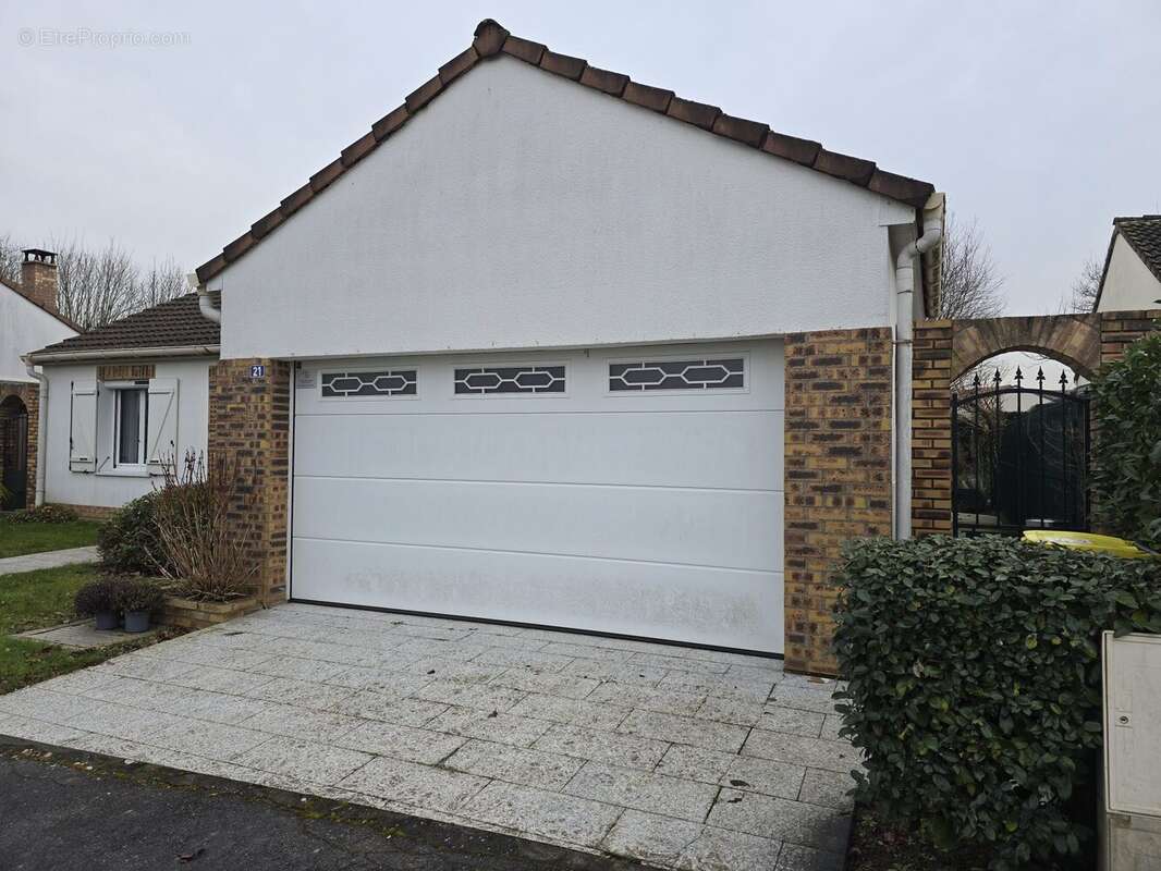Maison à SAINT-GERMAIN-LES-CORBEIL
