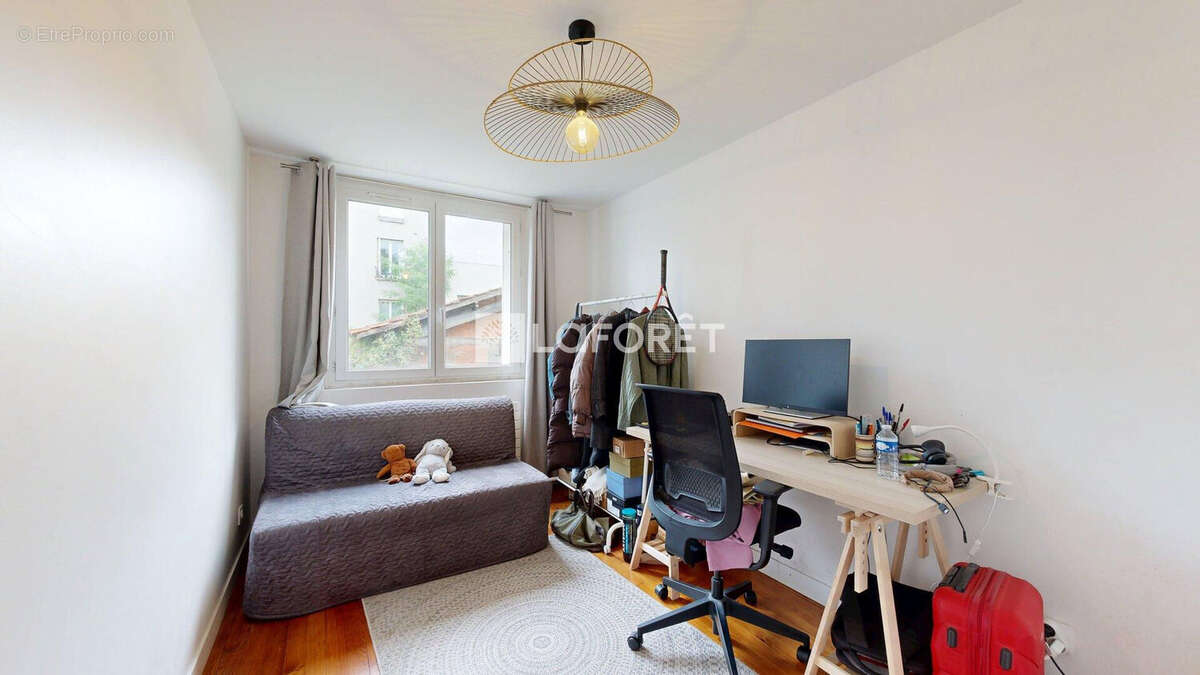 Appartement à NANTERRE